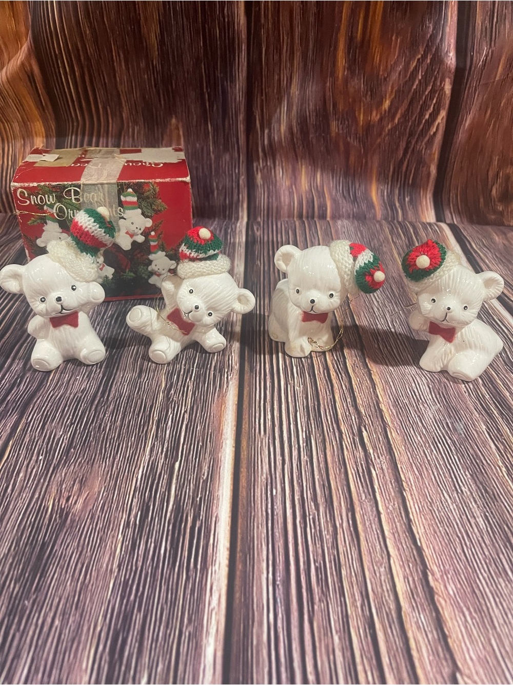 Vintage Christmas Around The World Snow Bear Ornaments W/Box Set of 4 54012